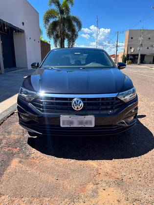 VOLKSWAGEN JETTA 1.4 250 TSI TOTAL FLEX R-LINE TIPTRONIC